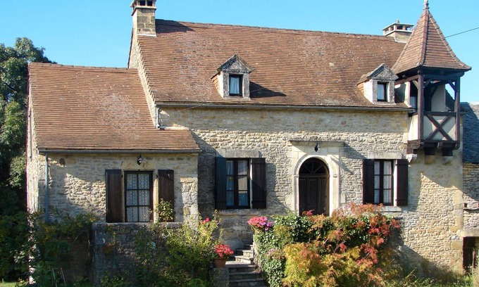 Jayac House | 180 m² House ∙ 3 bedrooms ∙ 6 guests