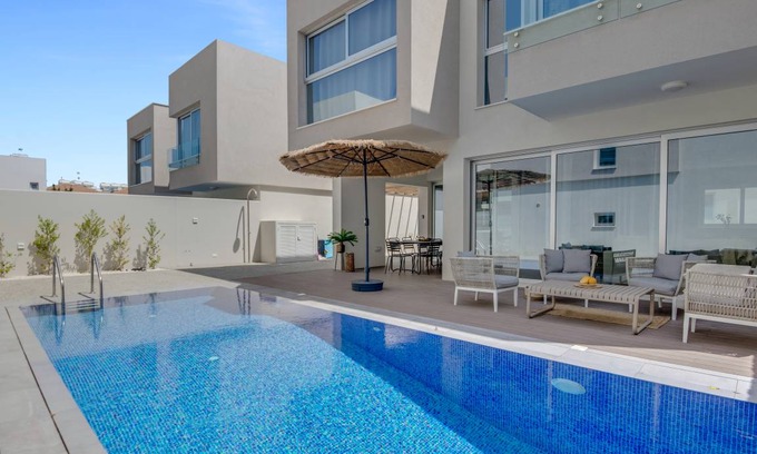 Kapparis Villa | 185 m² Villa ∙ 5 bedrooms ∙ 10 guests
