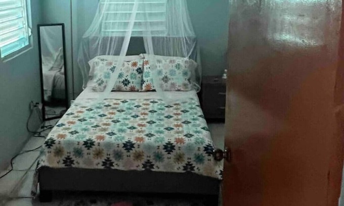 Rio Piedras House | 188) Safe, secure area!