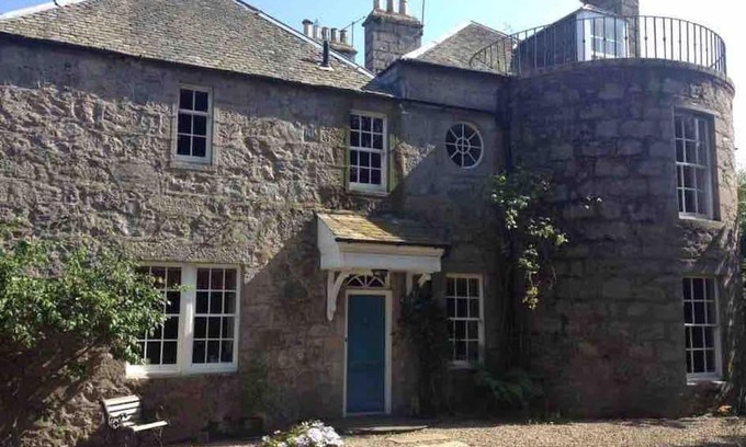 Netherley House | 18th Century Manor with Sauna