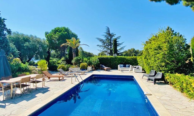 Les Restanques House | 190 m² House ∙ 4 bedrooms ∙ 8 guests