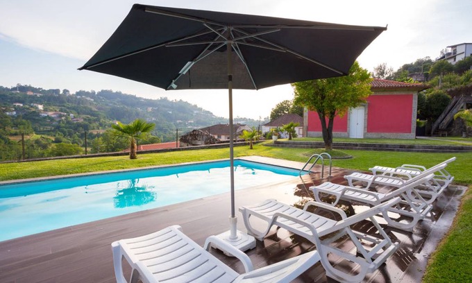 Guilhofrei Villa | 190 m² Villa ∙ 3 bedrooms ∙ 6 guests