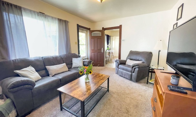 Laramie Apartment | 1920s Home for Extended Stays. Pet-Friendly and Extra Spaces!
