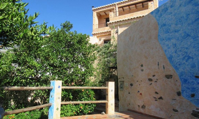 Orgiva House | 195 m² House ∙ 3 bedrooms ∙ 8 guests