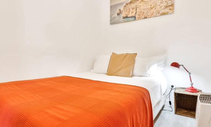 Santa Engracia Apartment | 1BDR Cozy Flat in Heart of Lisbon by LovelyStay