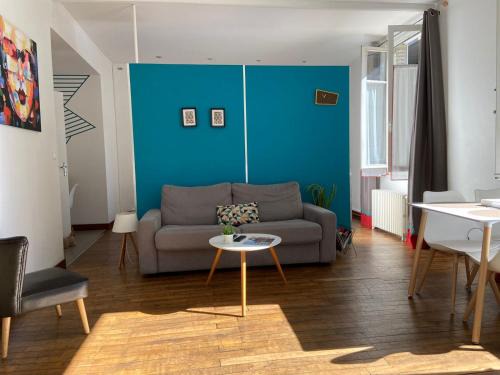 Poitiers House | 1bispoitiers