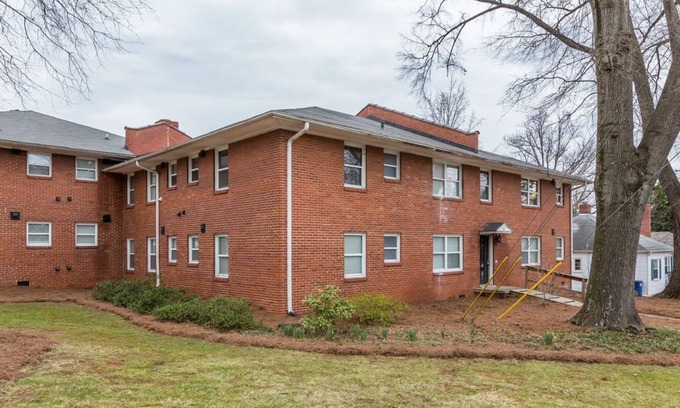 Winston - Salem Apartment | 1BR 1st Floor Apt Near Downtown with Free Parking