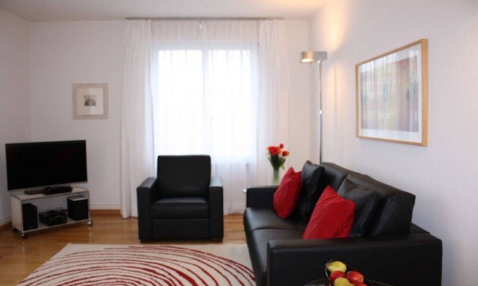 Muhlebach Apartment | 1BR apartment close to Bellevue (SF7)