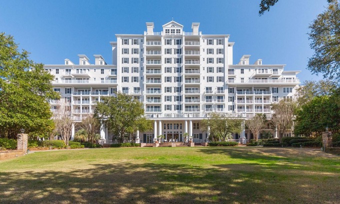 Baytowne Wharf Condo | 1BR condo in Lasata at Sandestin Golf and Beach Resort