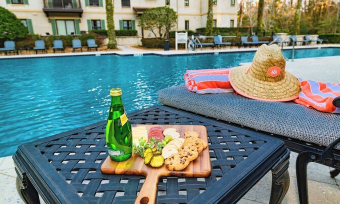 St. Augustine Condo | 1BR King bed-private balcony-luxury-laundry in unit-pool-hot tub-fitness ctr