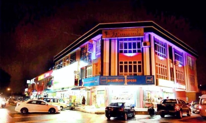 Dengkil Hotel | 1Fish Guardway