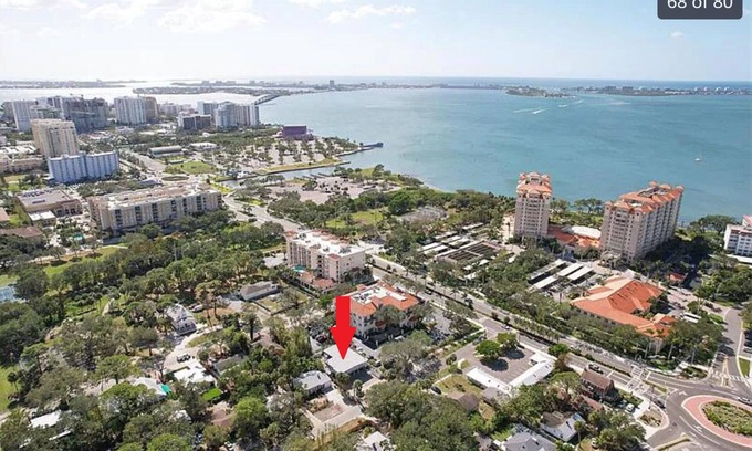 Central Sarasota Apartment | 1st floor apt A. 1 mile from waterfront and downtown. Just 2 miles from beach!