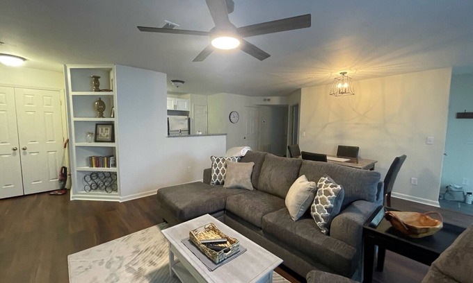 Greensboro Condo | 1st Floor Condo on the border of Greensboro & High Point. Close to everything!