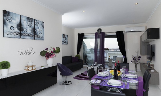 San Tumas Apartment | 2. 2 Bed Apartment close to beach! HPI/6768