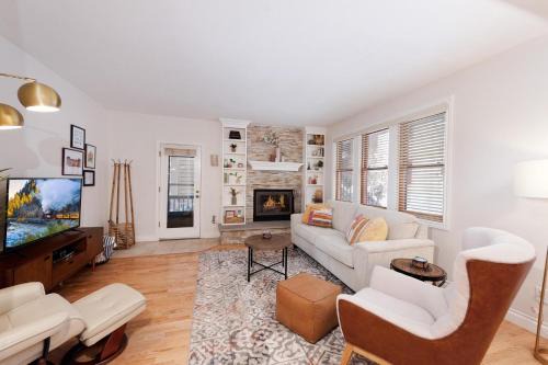 Durango House | 2/2 Ferringway #5