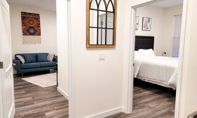 Bound Brook Apartment | 2 bd/2ba in Historic Bound Brook