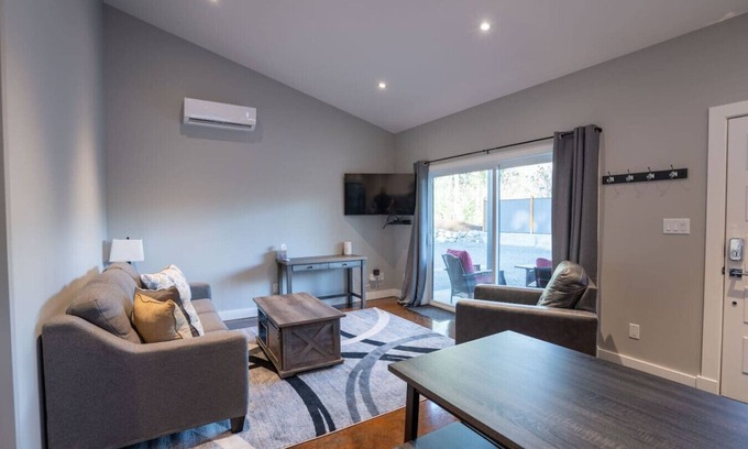 Port Alberni House | 2 Bdrm 2 ensuite new modern home