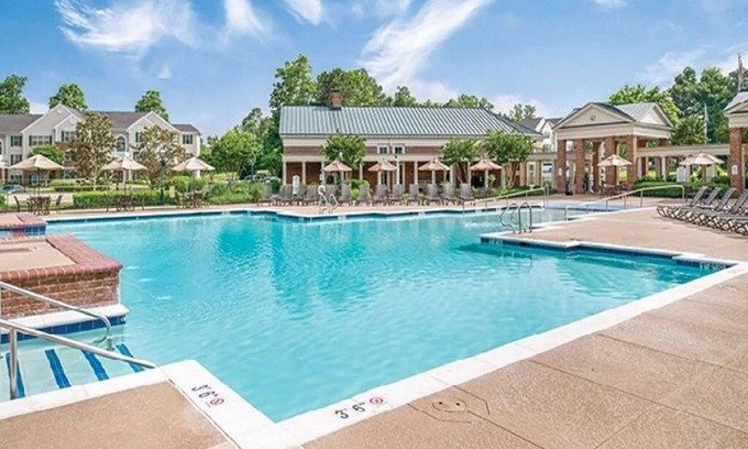 Berkeley Condo | 2 Bdrm~ Greensprings Resort~ Indoor/outdoor Pools, Close TO Theme Parks & More