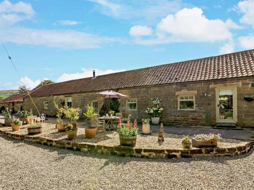 Easterside House | 2 Bed in Helmsley 93098