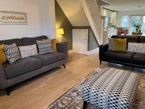 Furzebrook House | 2 Bed in Isle of Purbeck DC118