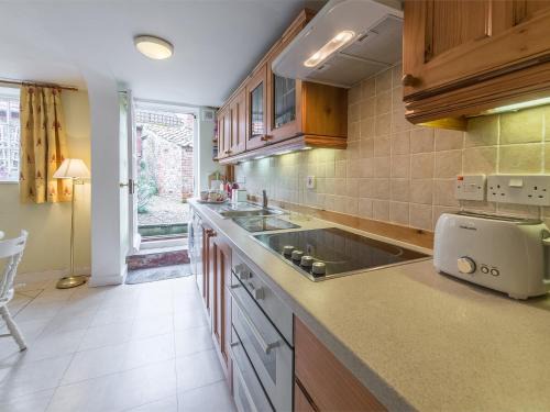 Little Walsingham House | 2 Bed in Little Walsingham KT158