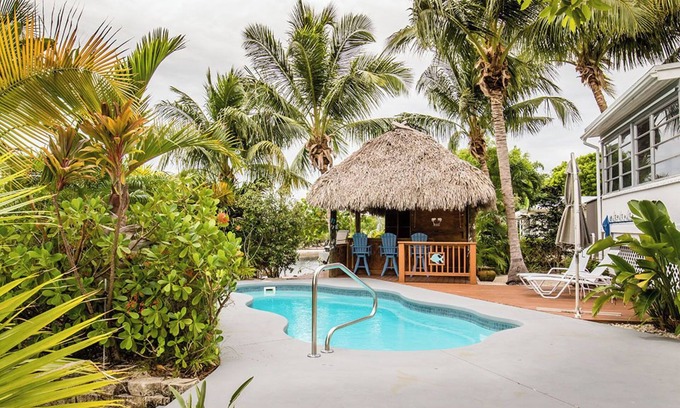 Big Pine Key House | 2 bedroom 2 bath pool home located in Big Pine Key