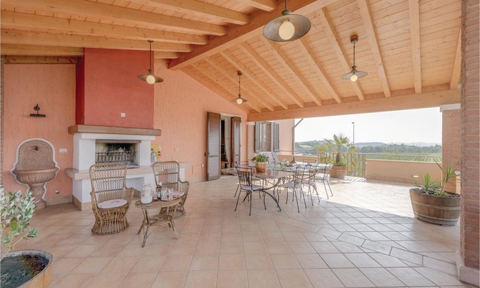 Cavaion Veronese Apartment | 2 bedroom accommodation in Cavaion Veronese VR