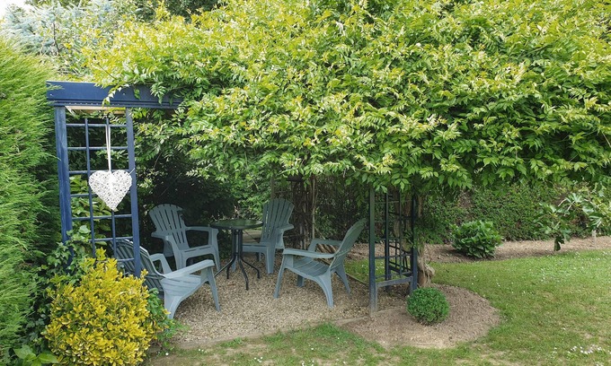 Stevensweert House | 2 bedroom accommodation in Stevensweert