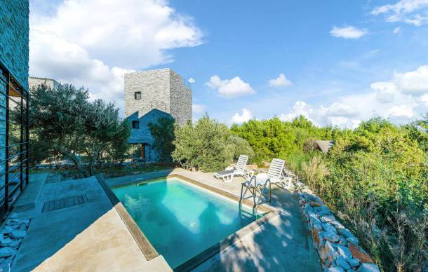 Dragove House | 2 bedroom accommodation in Dragove