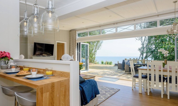 Corton Cottage | 2 bedroom accommodation in Corton, near Lowestoft