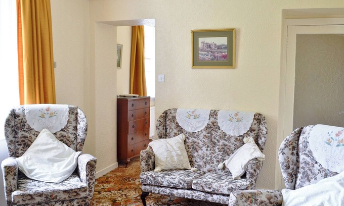 Skelmorlie Cottage | 2 bedroom accommodation in Skelmorlie, near Largs
