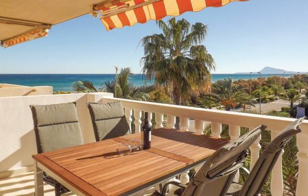 Platja de Piles Apartment | 2 bedroom accommodation in Piles