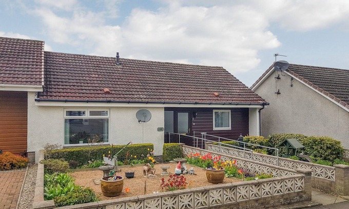 Ceres Cottage | 2 bedroom accommodation in Ceres, near Cupar