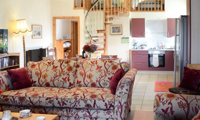 Tain Cottage | 2 bedroom accommodation in Balintore, near Tain