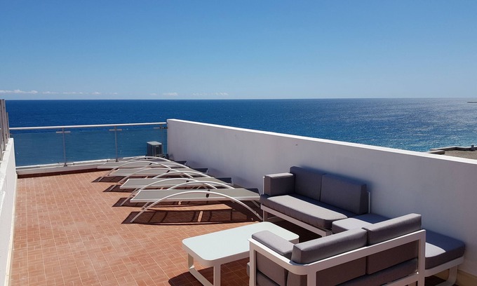 Fabron Apartment | 2 Bedroom Apartment 84m² Promenade des Anglais Last Floor sea View + Solarium