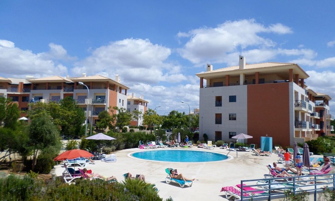 Montechoro Apartment | 2 Bedroom apartment in Parque da Corcovada - Albufeira