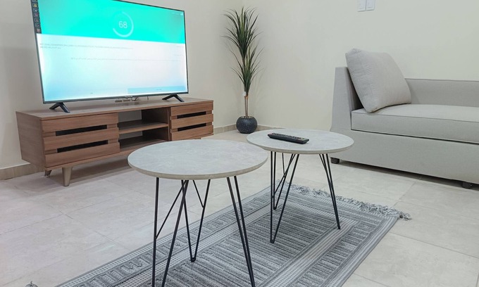 Dammam Apartment | 2-bedroom apartment in charming Dammam with AC, WiFi, kitchen and washingmachine