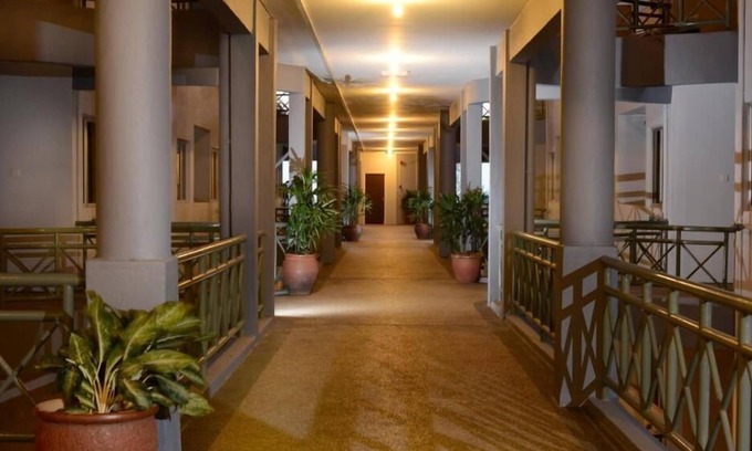 Kuala Teriang Apartment | 2 Bedroom Apartment with Pool View