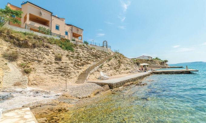Vlasici Apartment | 2 bedroom awesome apartment in Vlasici