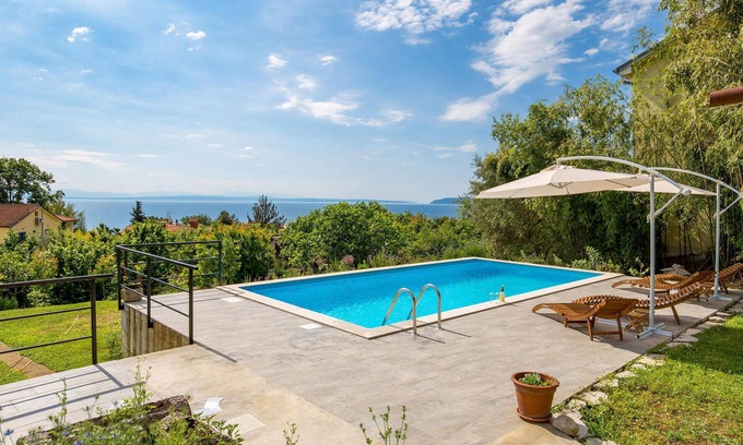 Ika Apartment | 2 bedroom gorgeous apartment in Lovran