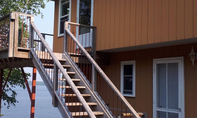 Northern Ontario House | 2 bedroom Guest Suite on the water