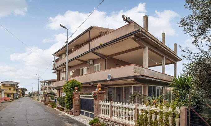 Isola di Capo Rizzuto Apartment | 2 bedroom accommodation in Isola di Capo Rizzuto