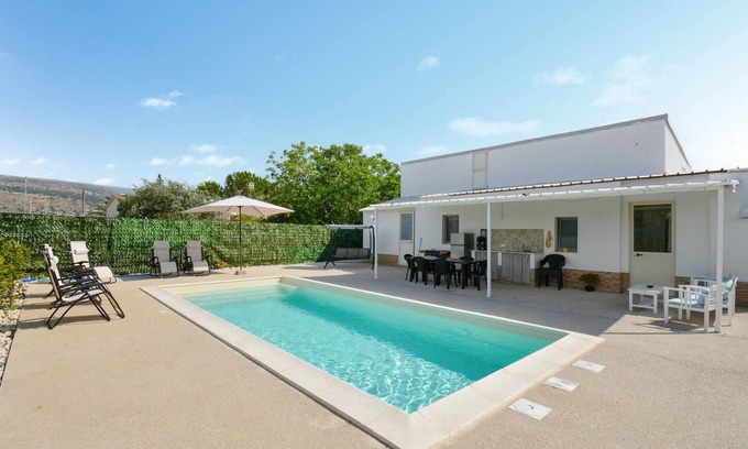 Comiso House | 2 bedroom lovely home in Comiso