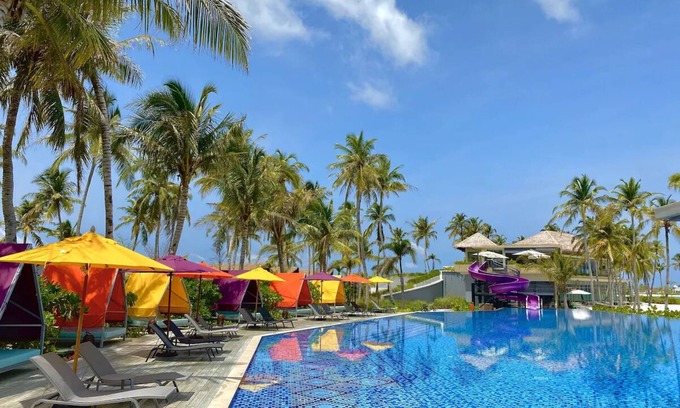 Farukolhufushi Island Hotel | 2-Bedroom Rock Royalty Overwater Pool Villa, Hard Rock Maldives