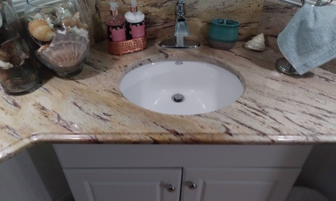 Witmer House | 2 bedroom suite with a full kitchen, living room, and a full bathroom.