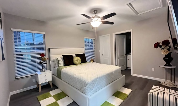 Citrus Springs House | 2 Bedrooms/2 Baths modern and comfortable home only 1.5 hours from Orland