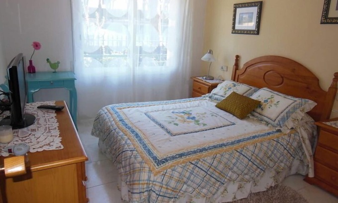 Platja d'Aro Apartment | 2 bedrooms apart., private patio, car parking, summer swimming pool, near beach