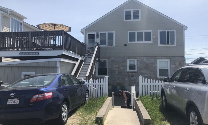 Seabrook Apartment | 2 BR/1.5 Bath , Second-floor Beach House Apt w/stunning Bay Views and Sunsets