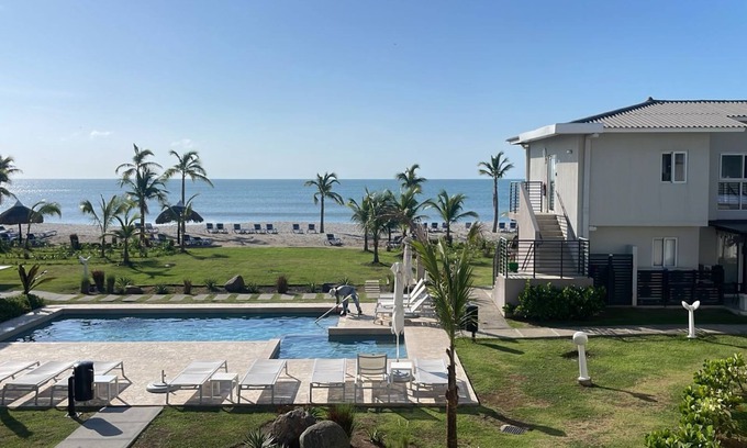 Punta Chame Villa | 2 BR Beachfront family villa in Playa Caracol 75 minutes from panama city