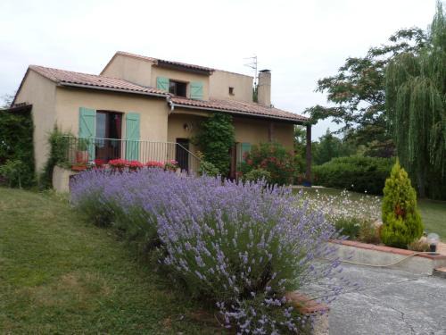 Lapeyrouse-Fossat House | 2 chambres lit140 et 2lits 90 dans villa10mn ligue de foot 13mn clinique l union 18mn golf Palmola